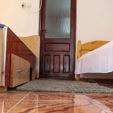 Séjour chez l'habitant Casa Ysa Vama Veche